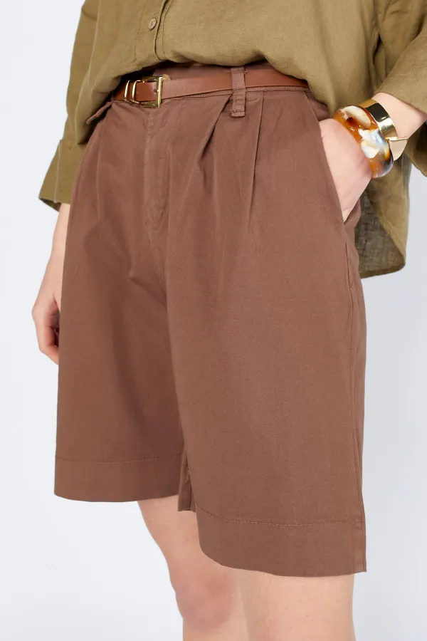 Kadın Kahve Beli Kemerli Licralı Gabardin Midi Şort