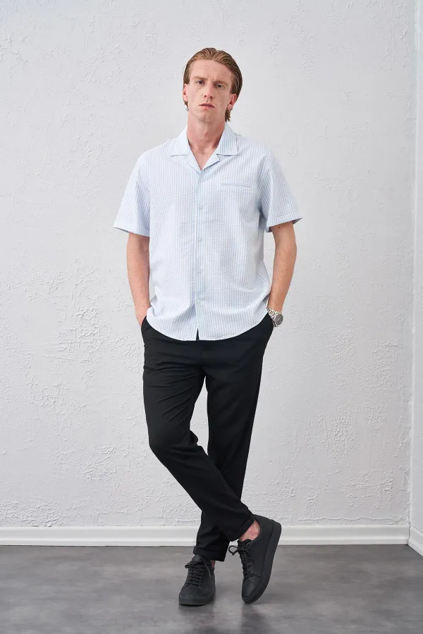 Erkek Mavi Kısa Kollu Apaş Yaka Gofre Flato Çizgili Regular Fit Gömlek