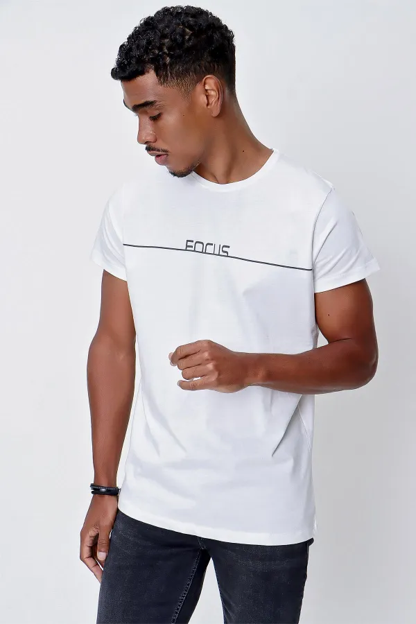 Erkek Ekru Bisiklet Yaka Focus Baskılı Tişört