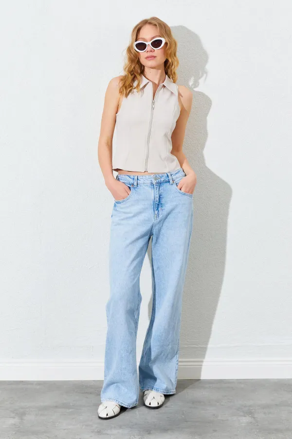 Gilet zippé beige à col chemise pour femme