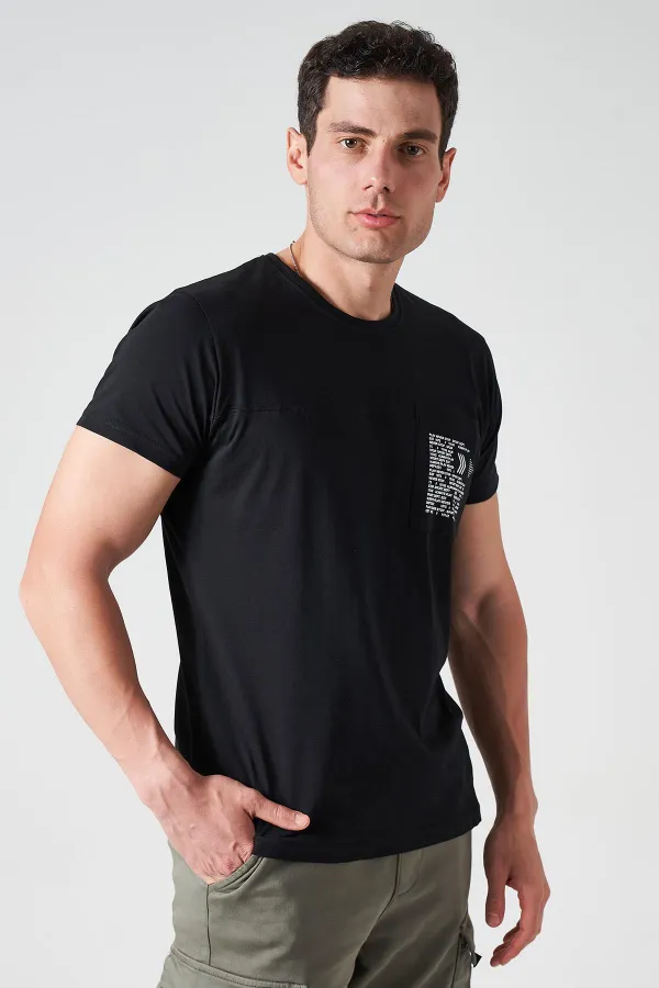 Erkek Siyah Bisiklet Yaka Önü Parçalı Cep Baskılı Tişört