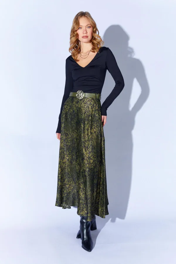 Jupe longue en satin vert ceinturé pour femme 3499