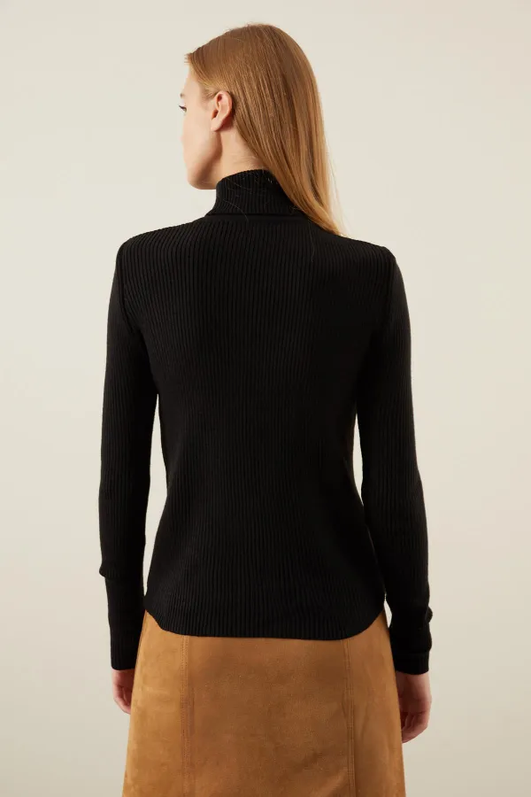 Kadın Siyah Fitilli Balıkçı Triko kazak