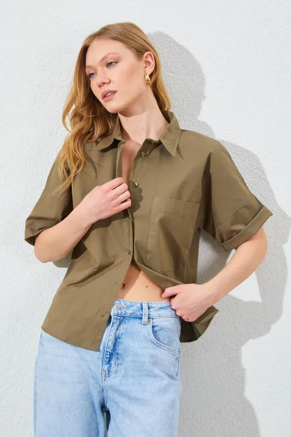 Kadın Haki Düşük Kol Tek Cepli Gömlek