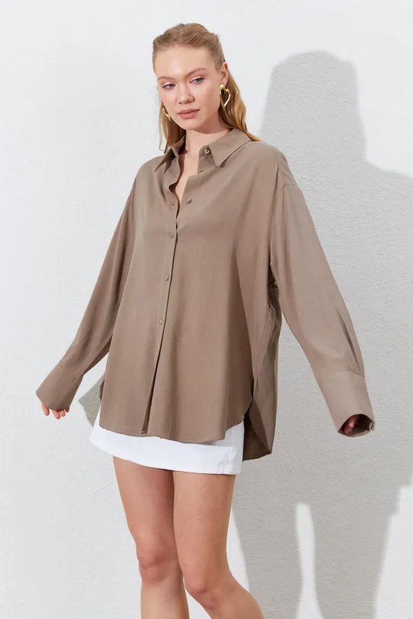 Kadın Toprak Oversize Keten Gömlek
