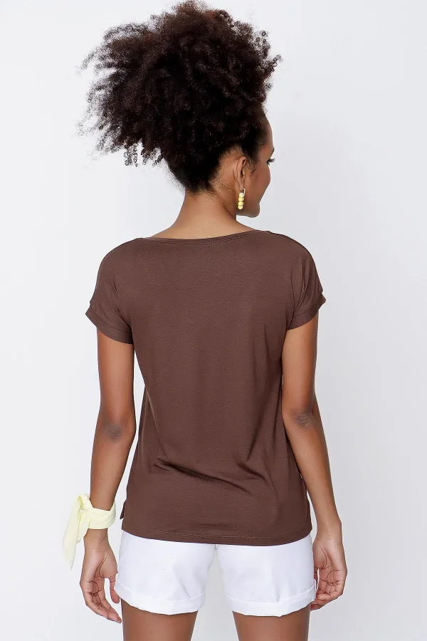 Kadın Kahve V Yaka Geniş Salaş Tişört