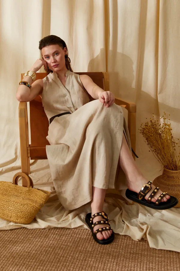 Kadın Naturel Kolsuz Önü Pile Detaylı Kemerli Keten Uzun Elbise