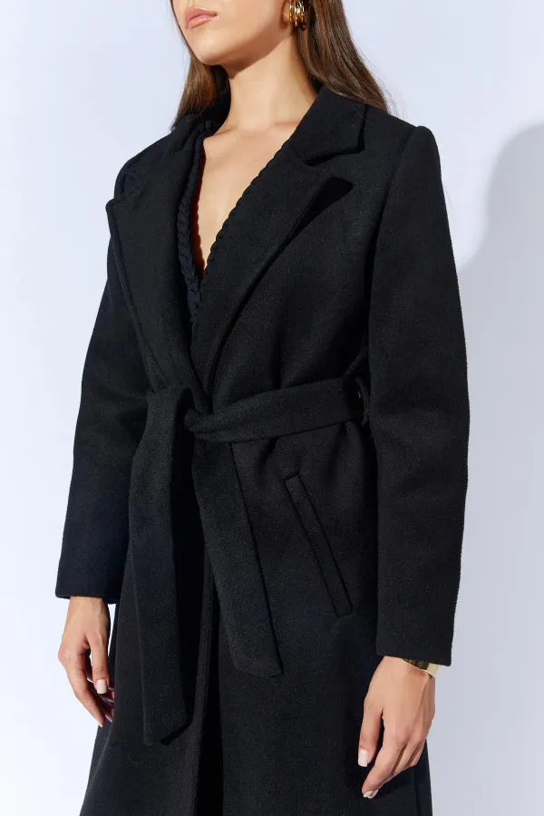 Kadın Siyah Yakalı Kuşaklı Basic Uzun Kaşe Kaban