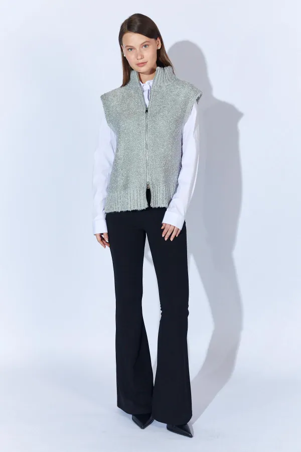Women's Grey Zip-Up Bouclé Vest