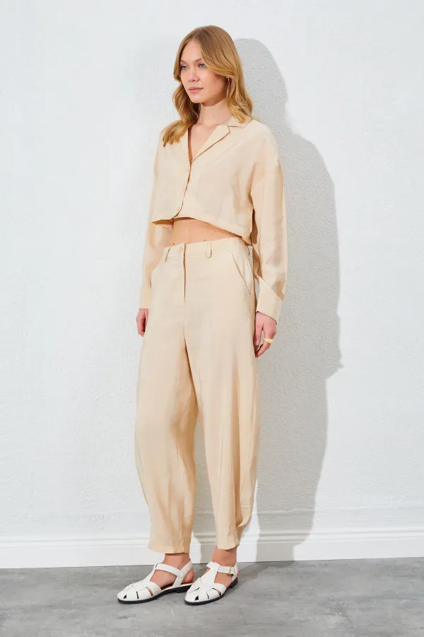 Kadın Bej Paça Düğmeli Modal Kumaş Pantolon