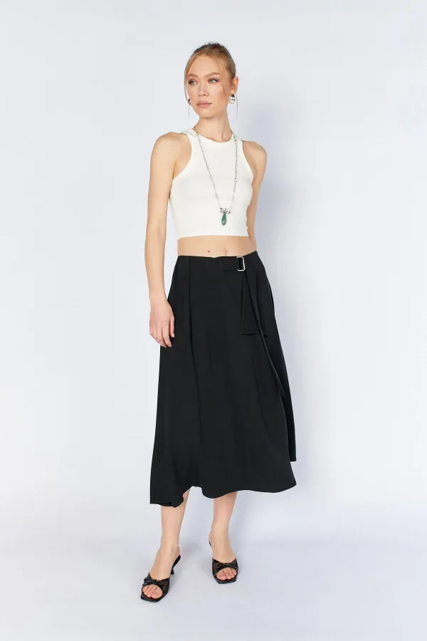Kadın Siyah 3495 Beli Kemerli Parça Detaylı Etek