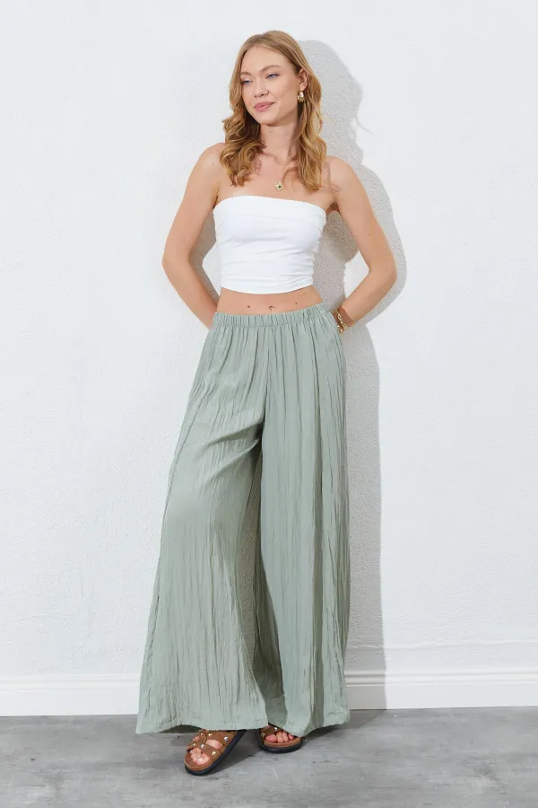 Kadın Çağla Beli Lastikli Bol Paça Kırışık Pantolon