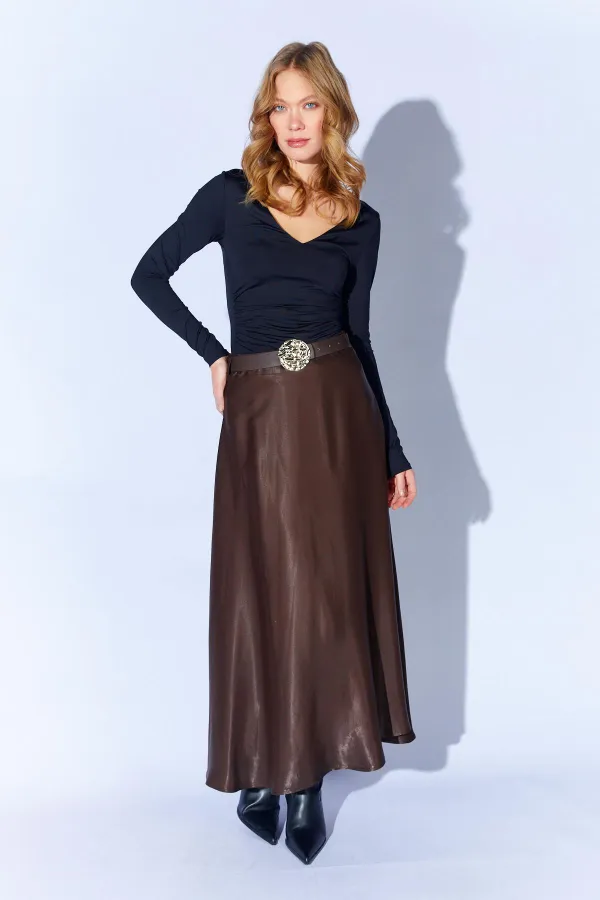 Jupe longue en satin ceinturée couleur café 3499 pour femme