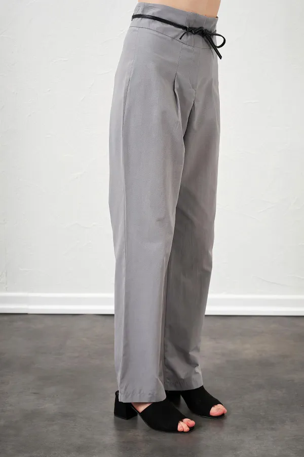 Kadın Gri Yüksel Bel Deri Kemerli Poplin Pantolon