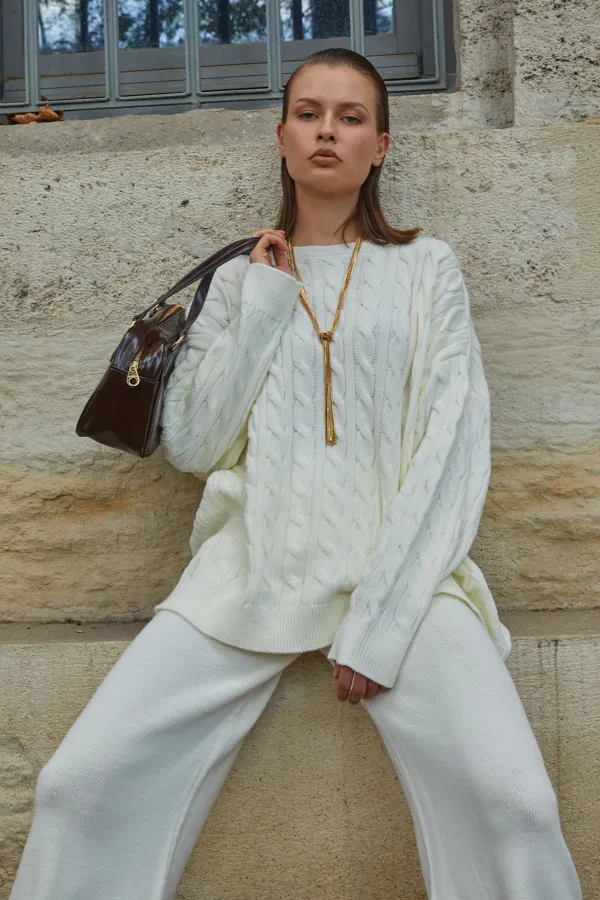 Kadın Kemik Saç Örgülü Pantolon Salaş Triko Takım