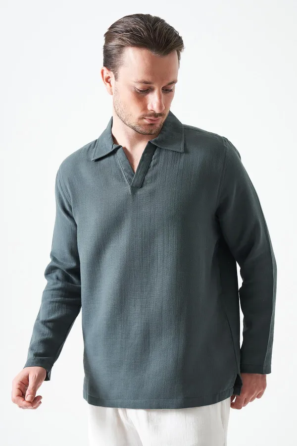 Erkek Çam Yeşili Uzun Kol V Ayaklı Yaka Regular Müslin Gömlek