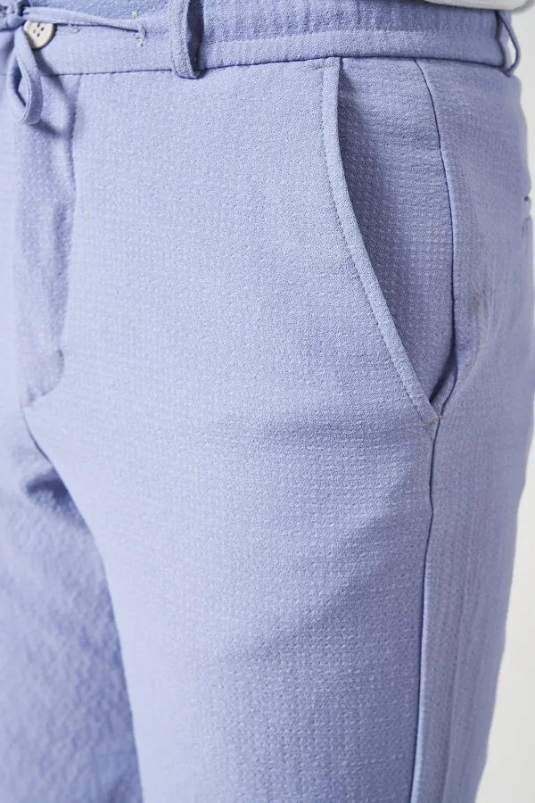 Short indigo pour homme avec ceinture semi-élastiquée et finitions dorées