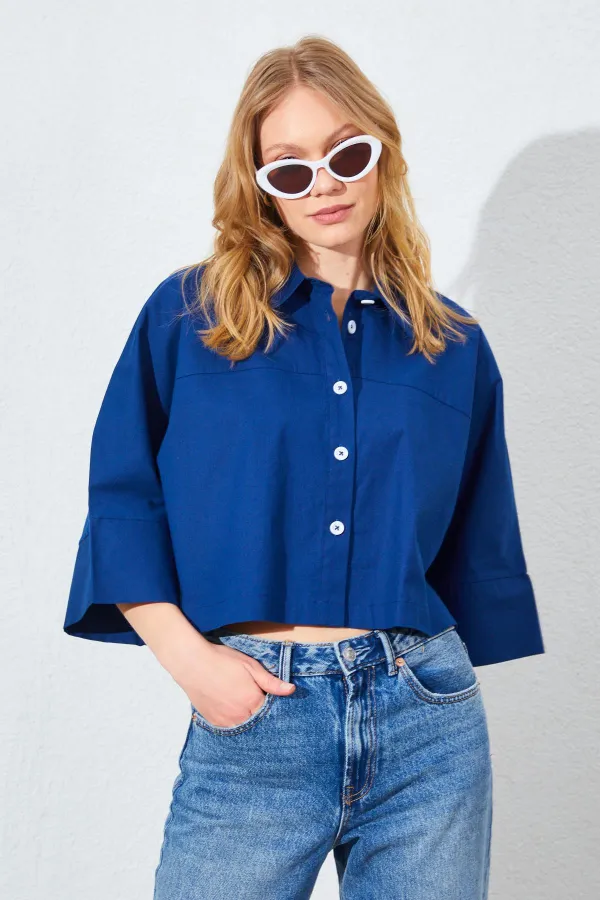Kadın Lacivert Düşük Kol Çımalı Crop Poplin Gömlek