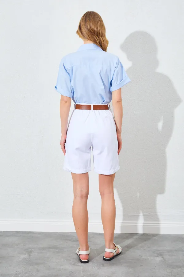 Kadın Beyaz Yüksel Bel Beli Kemerli Gabardin Şort
