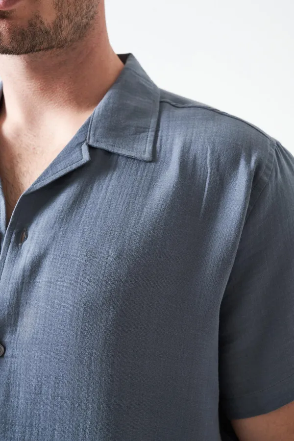Erkek Antrasit Kısa Kol Apaj Yaka Müslin Regular Gömlek