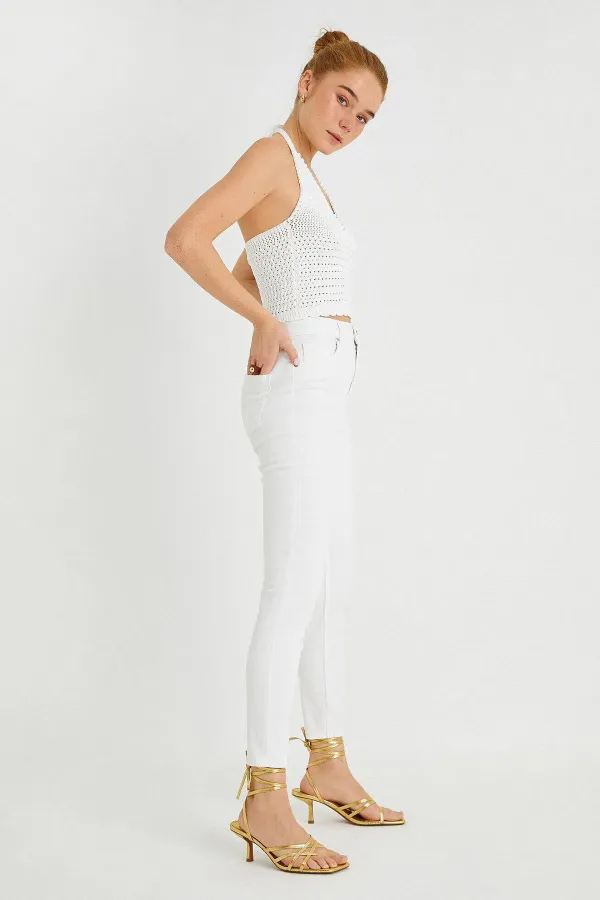 Kadın Beyaz Dar Paça Skinny Pantolon