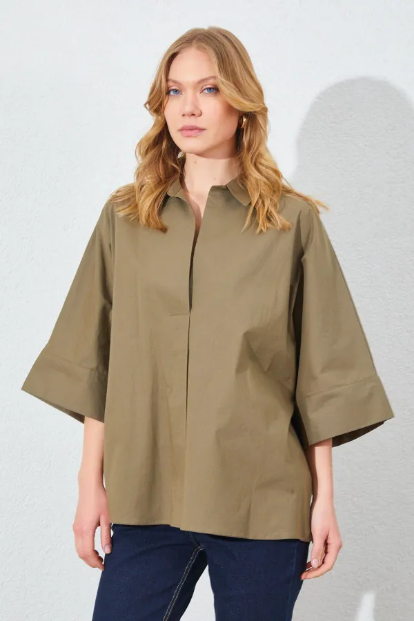 Kadın Haki Düşük Kol Önü Patlı Salaş Kesim Gömlek