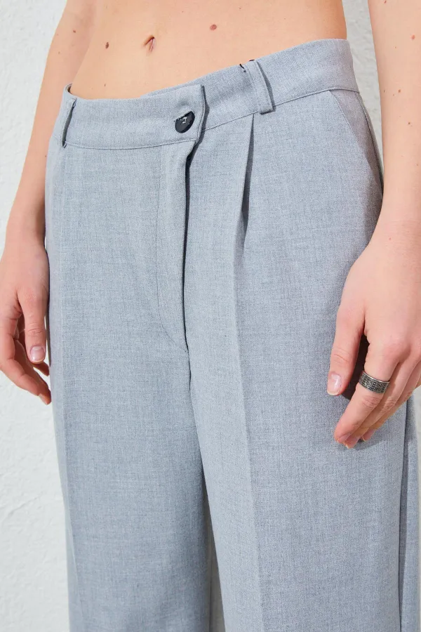 Kadın Gri Yan Düğmeli Poliviskon Pantolon