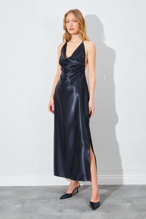 Kadın Siyah Degaje Yaka Saten Uzun Elbise