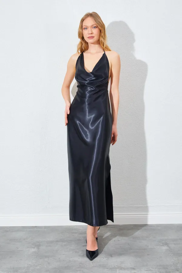 Kadın Siyah Degaje Yaka Saten Uzun Elbise