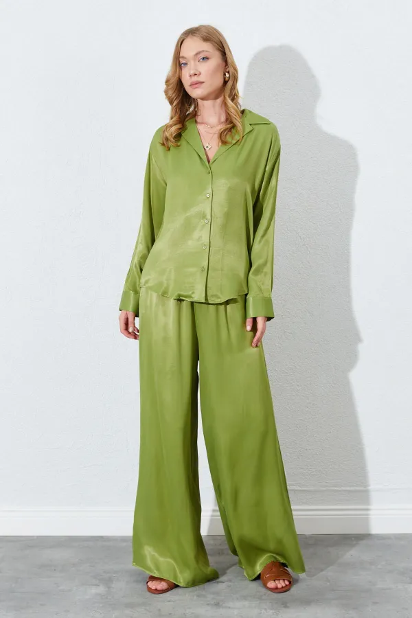 Kadın Yağ Yeşili Beli İnce Lastik Detaylı Saten Pantolon