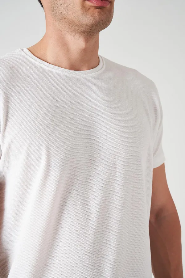 Erkek Beyaz Bisiklet Yaka Petek Basic Tişört