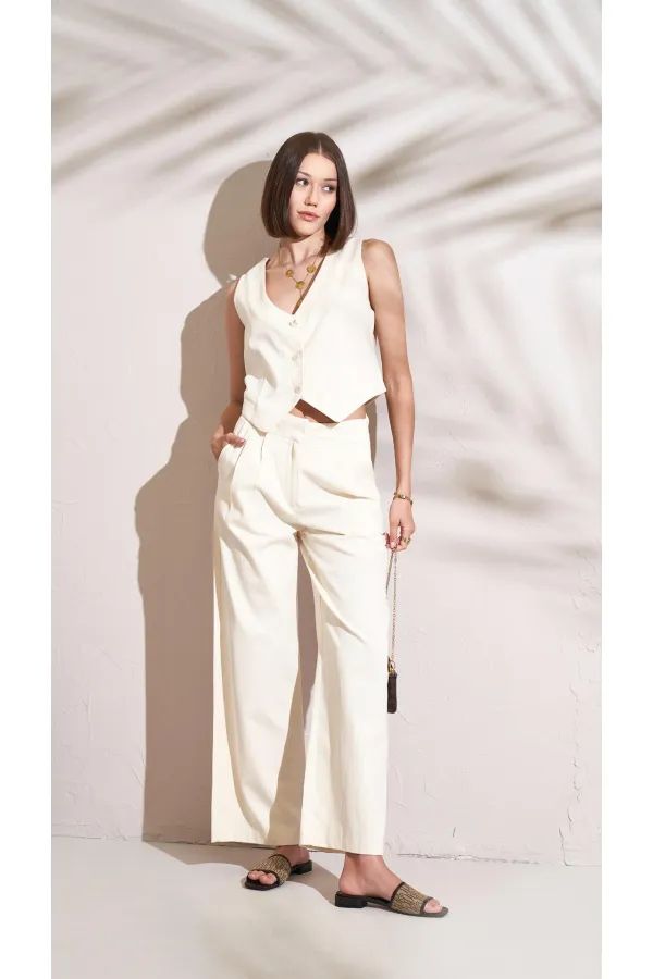 Kadın Naturel Önü Çift Pileli Palazzo Balıksırtı Gabardin Kumaş Pantolon