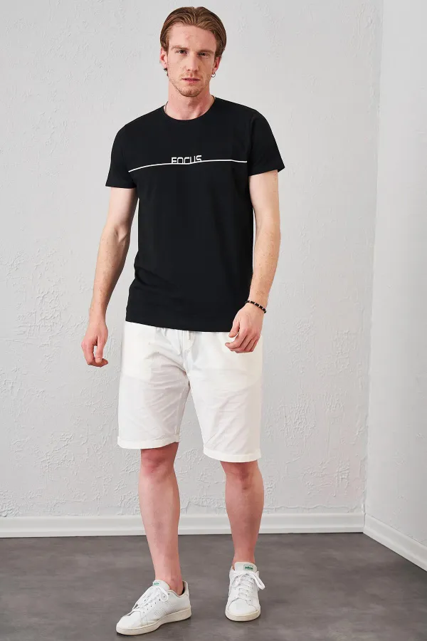 T-shirt noir à col rond pour homme avec imprimé Focus