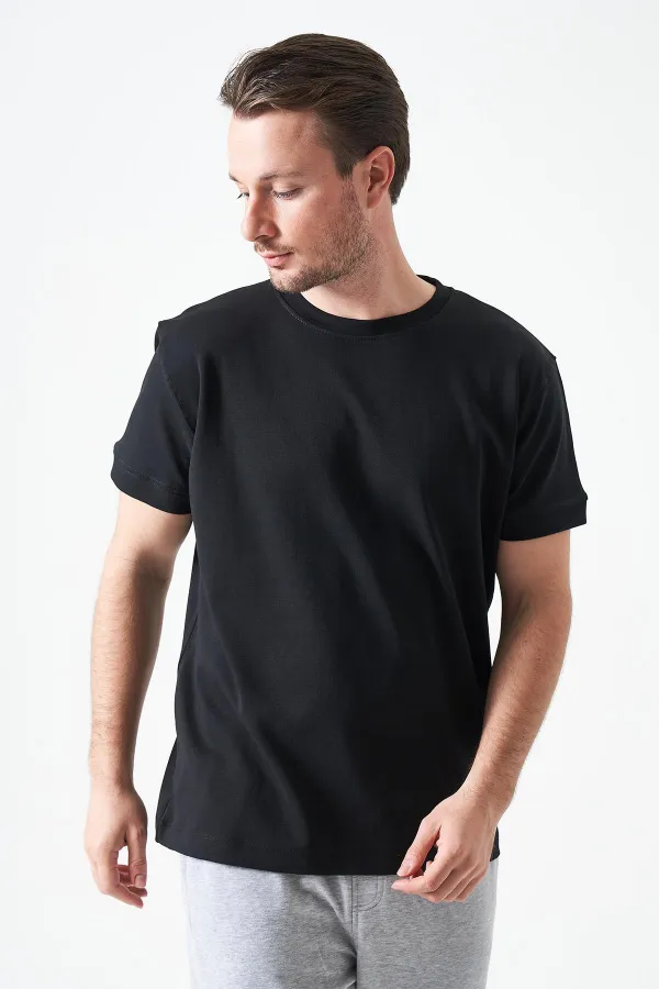 T-shirt basique noir à col rond pour homme