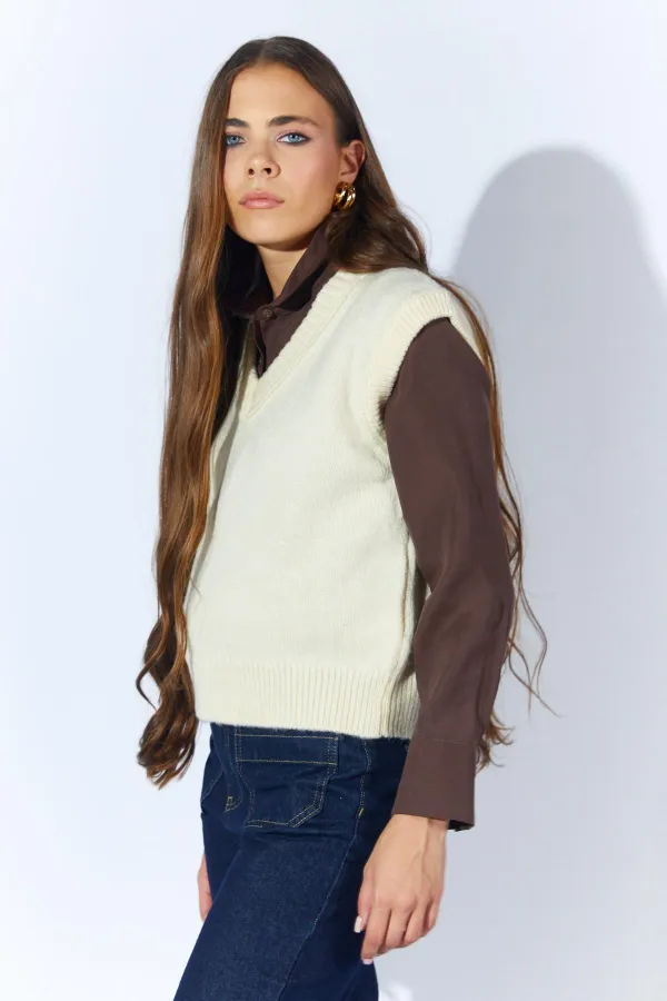 Kadın Krem V Yakalı Basic Süveter