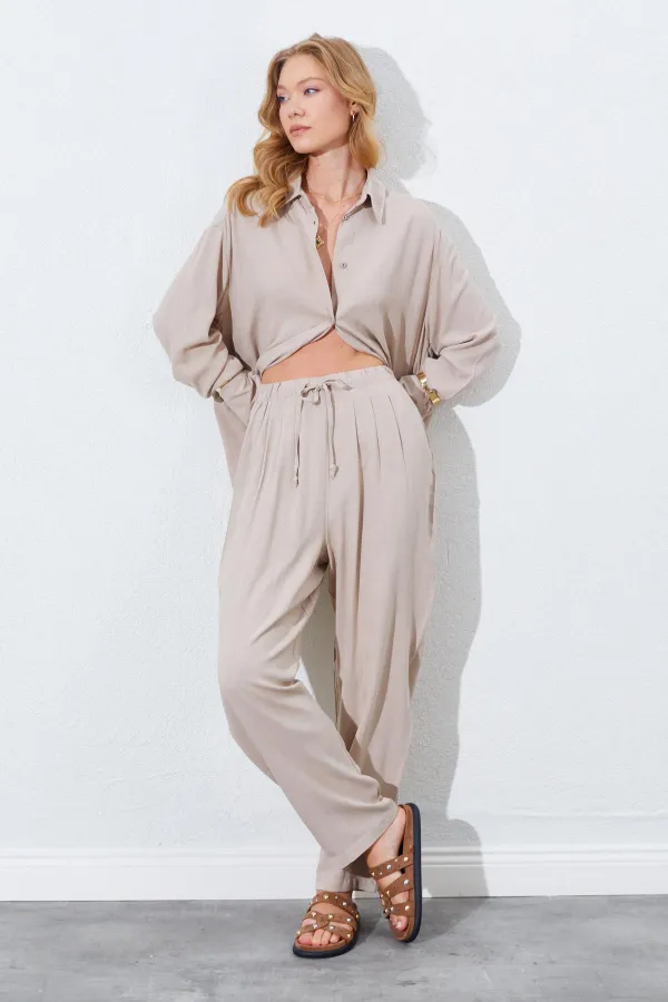 Kadın Koyu Bej Beli Lastikli Havuç Kesim Keten Pantolon