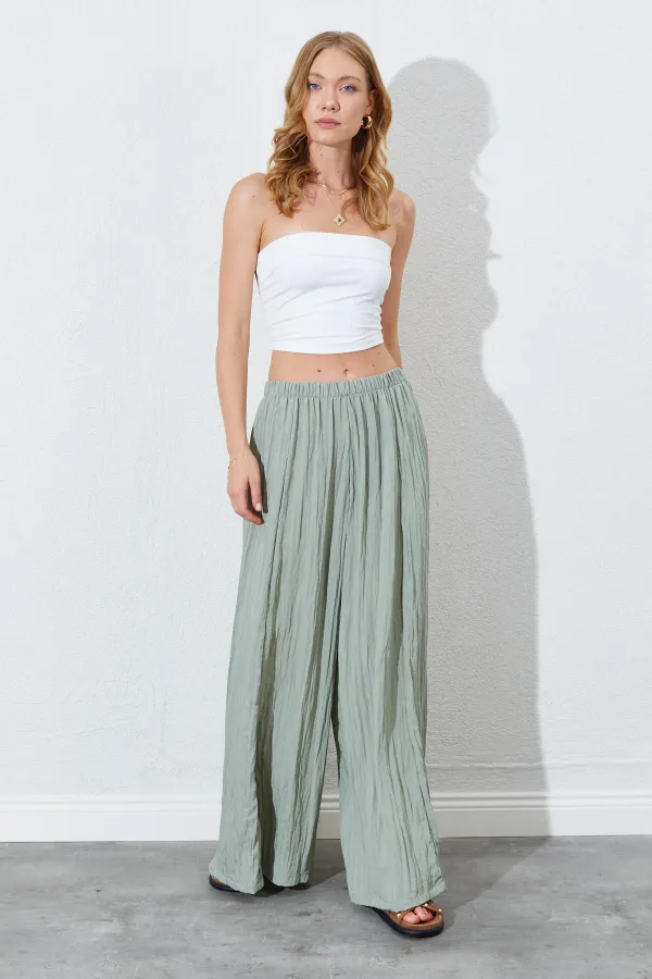 Kadın Çağla Beli Lastikli Bol Paça Kırışık Pantolon