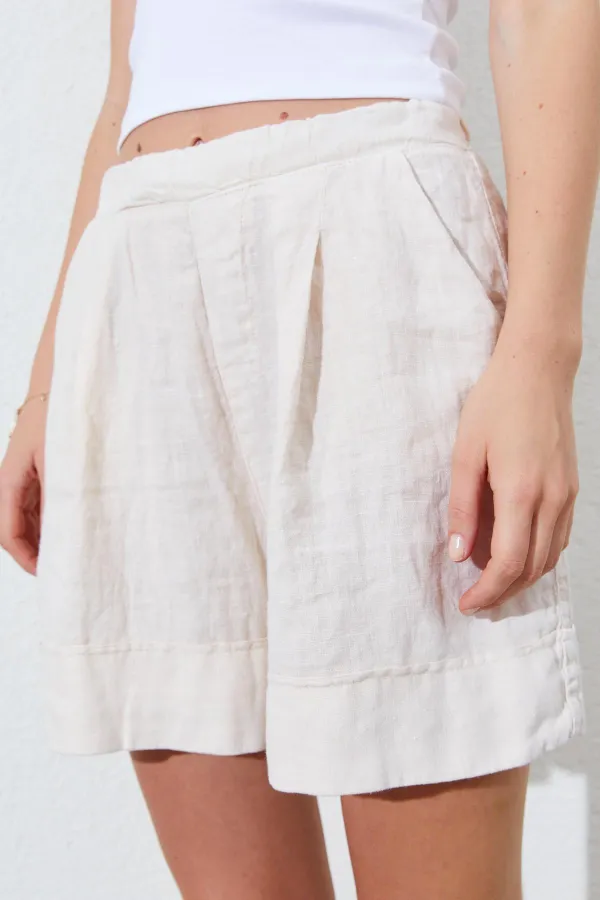 Kadın Taş Beli Lastikli Pileli Keten Şort