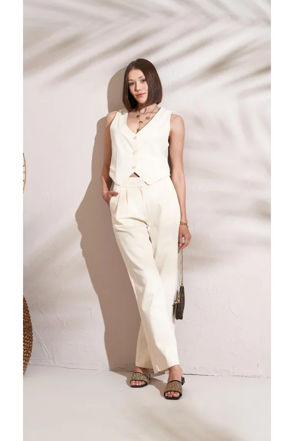 Gilet boutonné pour femme en gabardine à chevrons naturels