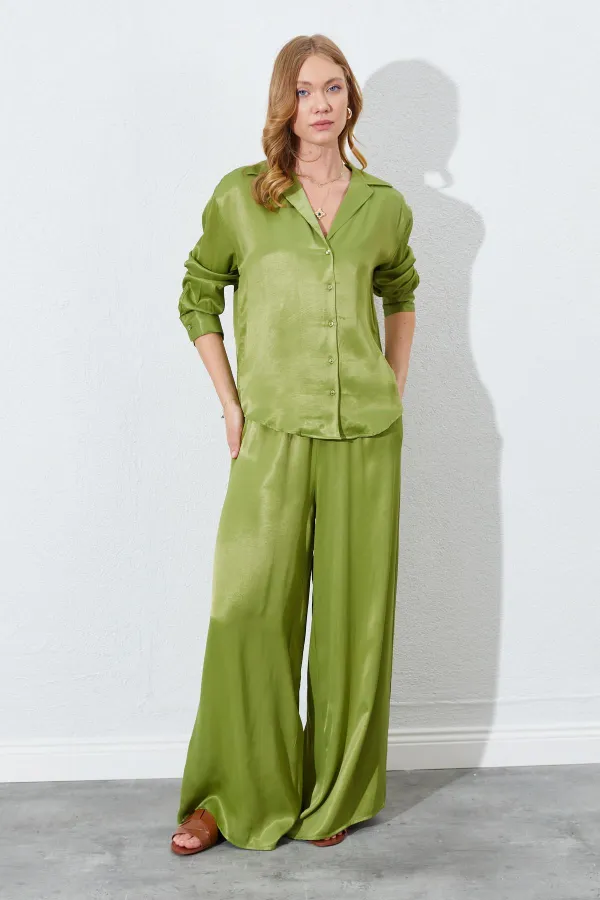 Kadın Yağ Yeşili Beli İnce Lastik Detaylı Saten Pantolon