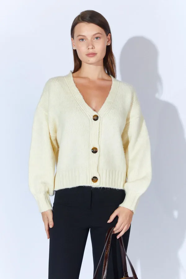 Kadın Krem V Yaka Basic Hırka