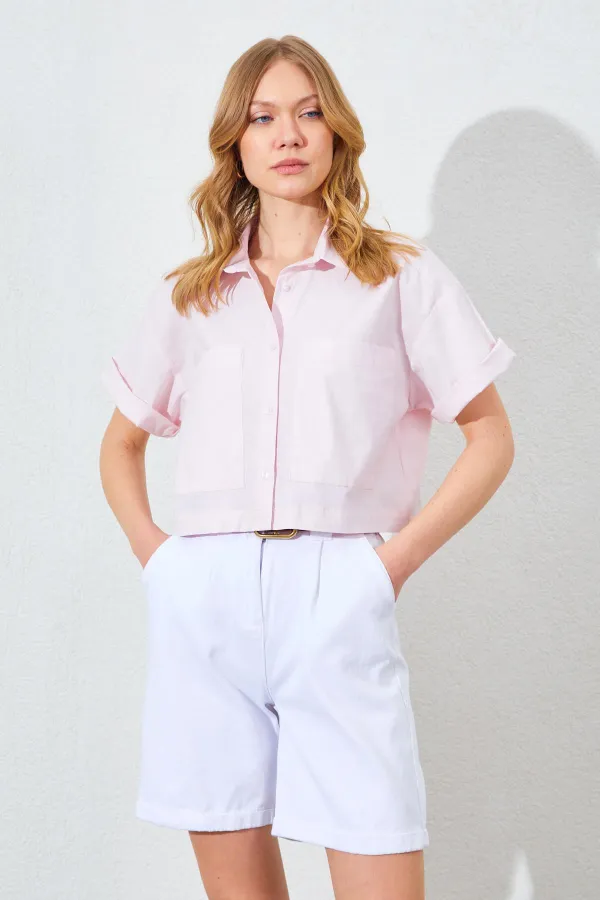 Kadın Toz Pembe Çift Cepli Düşük Kol Crop Gömlek