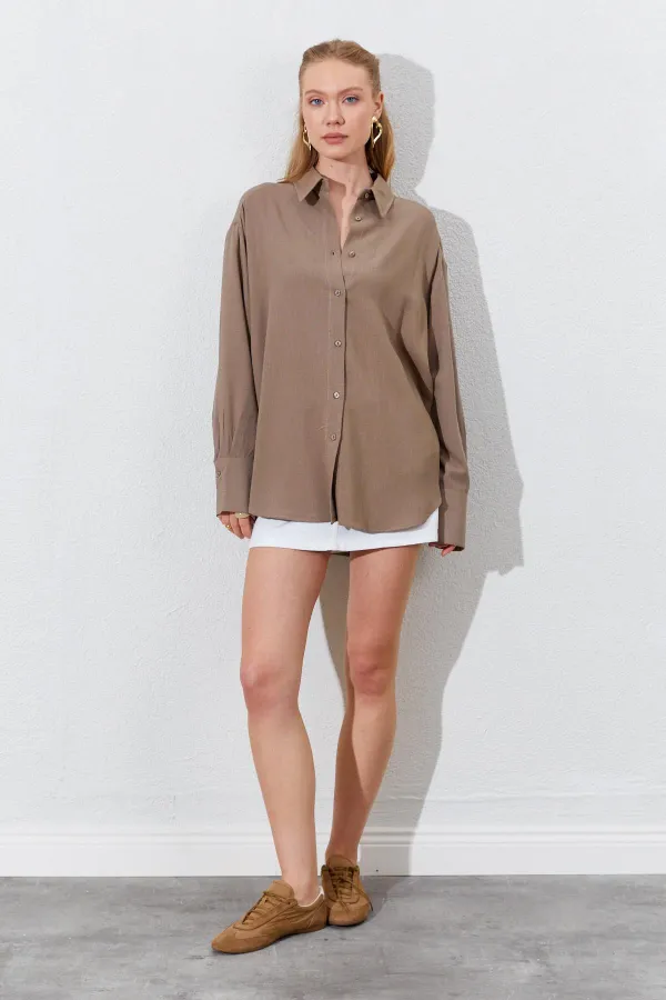 Kadın Toprak Oversize Keten Gömlek
