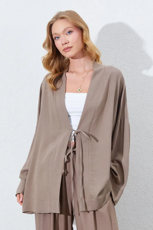 Kadın Toprak Önü İp Bağlamalı Kimone Ceket