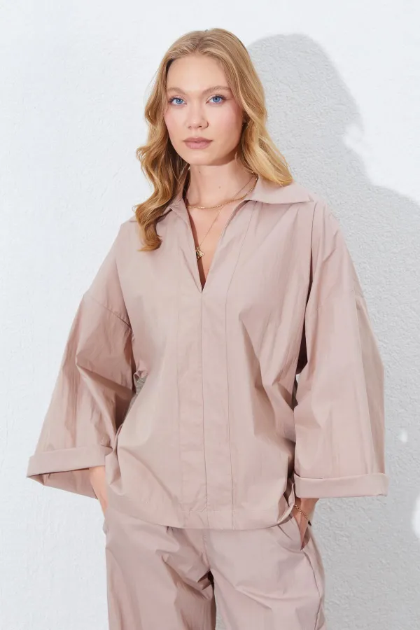 Kadın Vizon Derin V Yakalı Dirsek Kol Salaş Gömlek