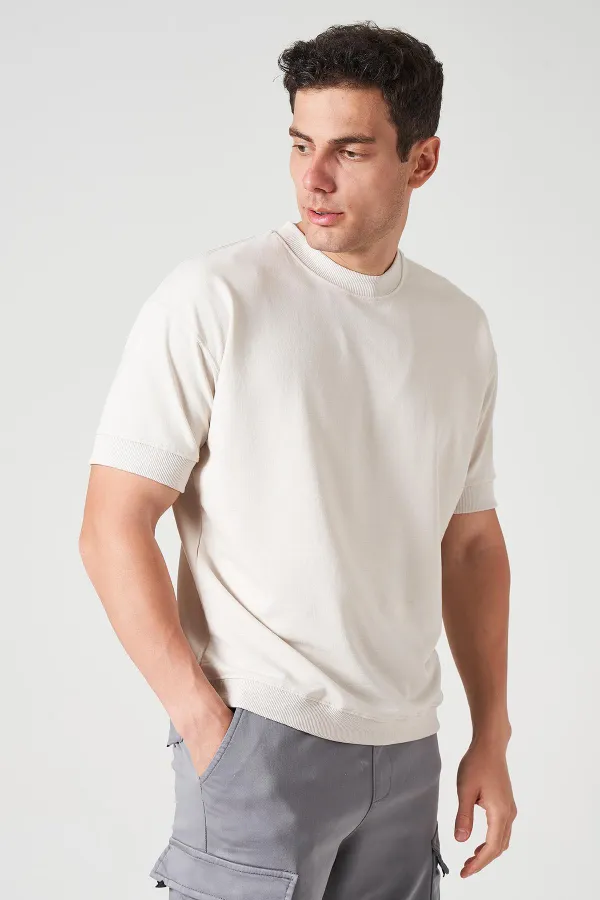 Erkek Bej Bisiklet Yaka Kol Ve Etek Ribanalı İki İp Rahat Kalıp Tişört