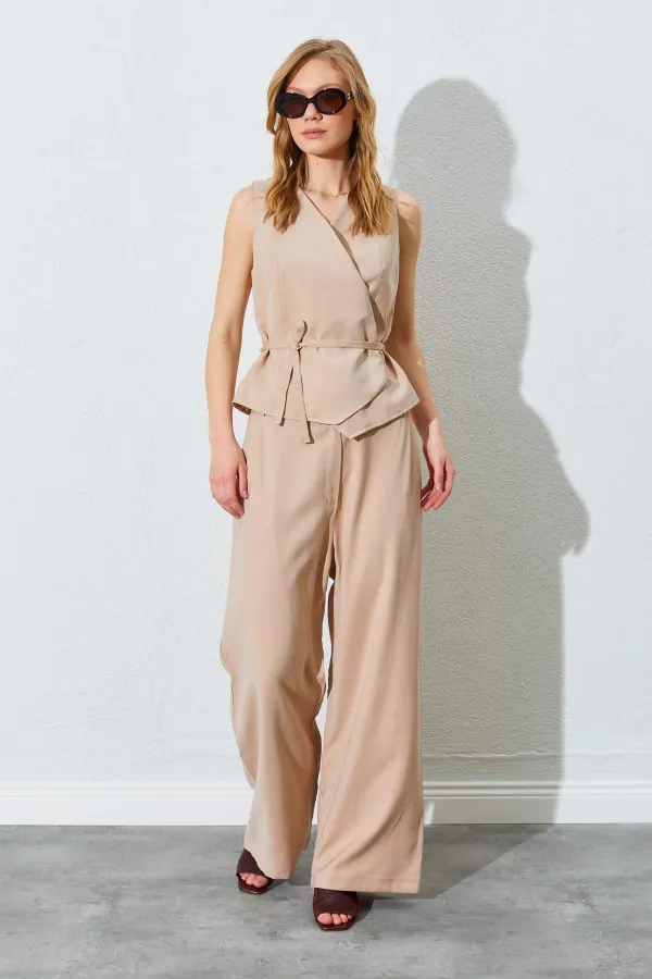 Kadın Vizon Kruvaze Yelekli Biye Bağlamalı Palazzo Pantolonlu Takım