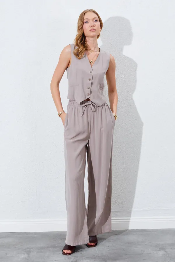 Kadın Vizon Fleto Cepli Arkası Gipeli Yelek