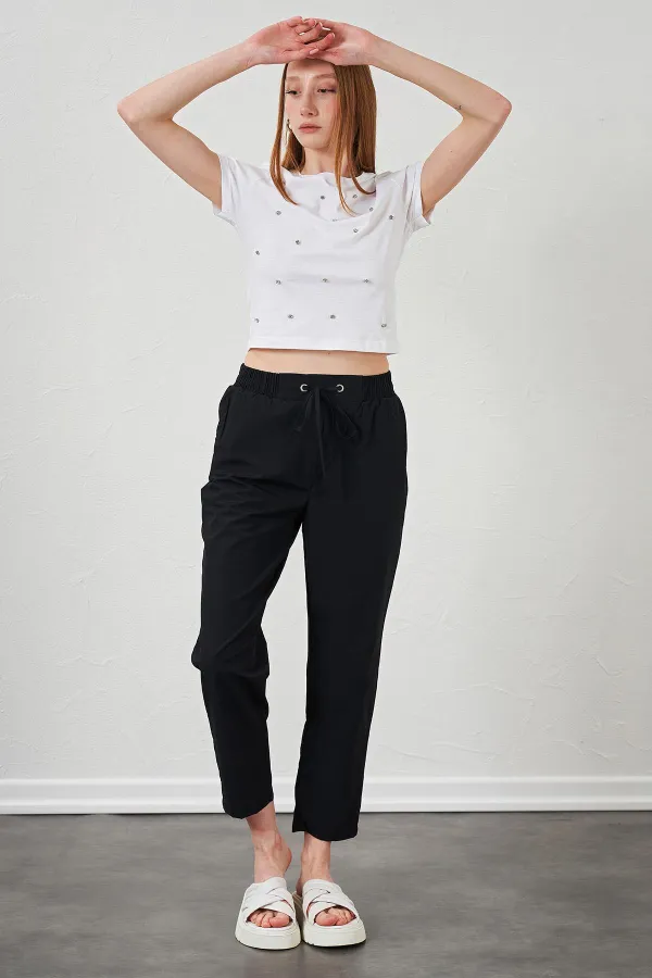 Kadın Siyah Beli Bağlamalı Havuç Paça Poplin Pantolon