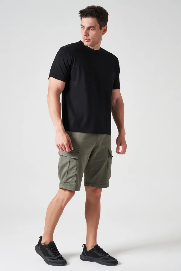 Erkek Siyah Bisiklet Yaka Kol ve Etek Kendinden Manşetli Oxfort Tişört